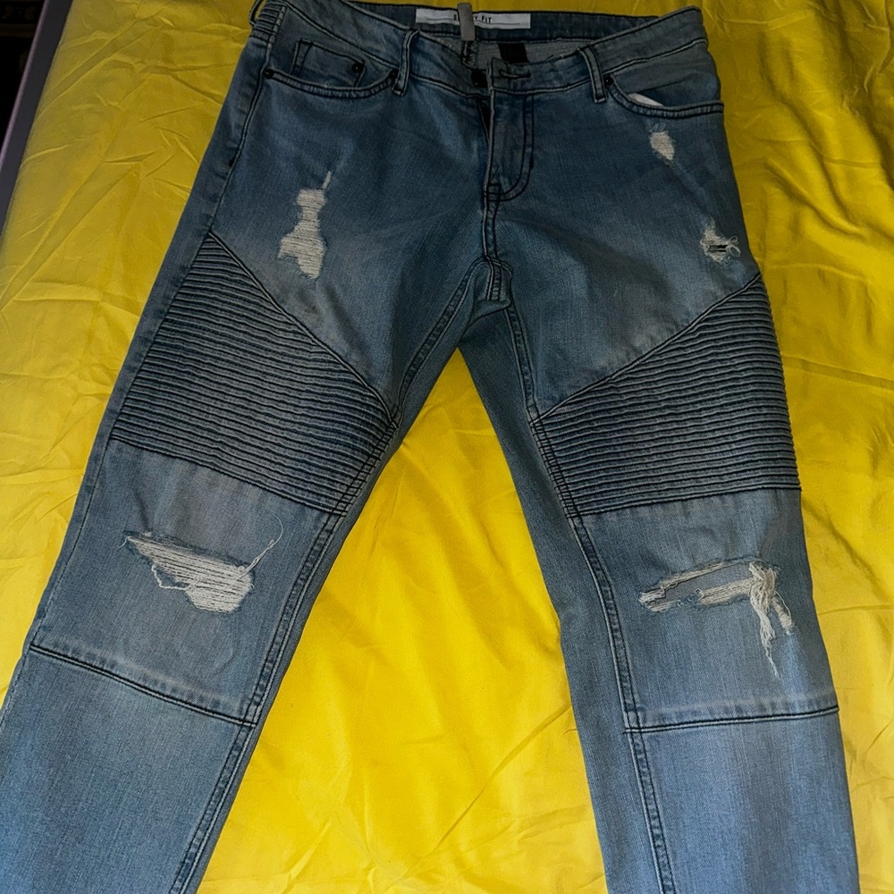 Men's Blue Distressed Jeans